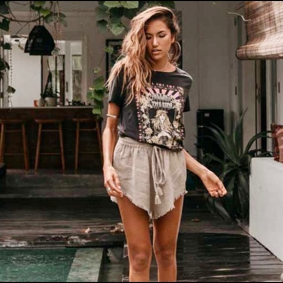 THE GYPSY Vintage Tee-LAST ONE ☝️ - Picture 2 of 4